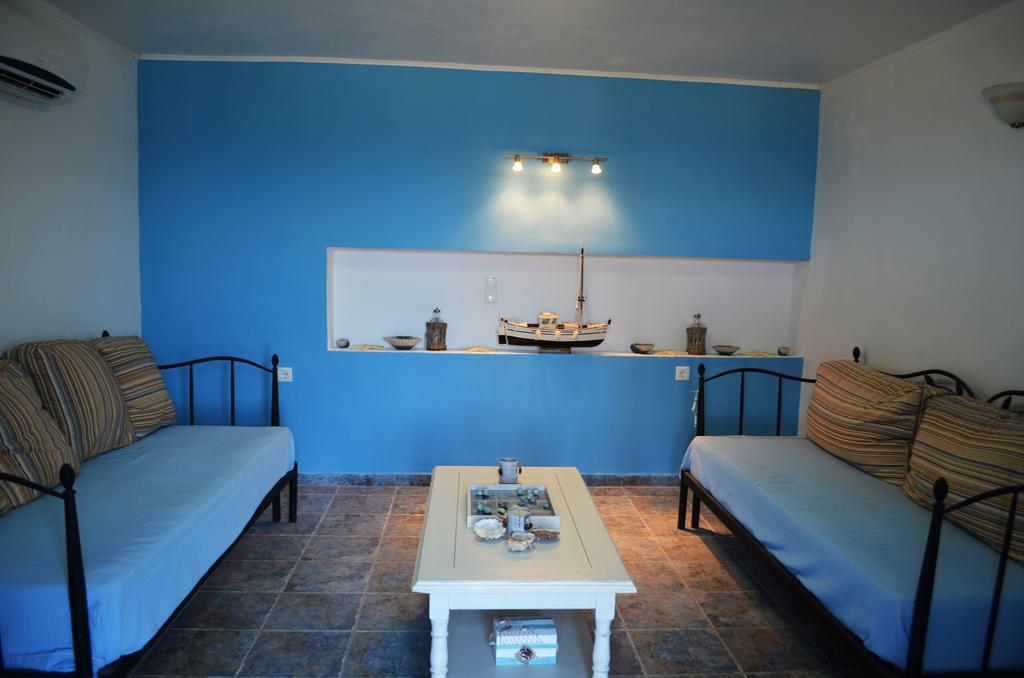 Villa Romanza Beach Villa Chalki Town Bilik gambar