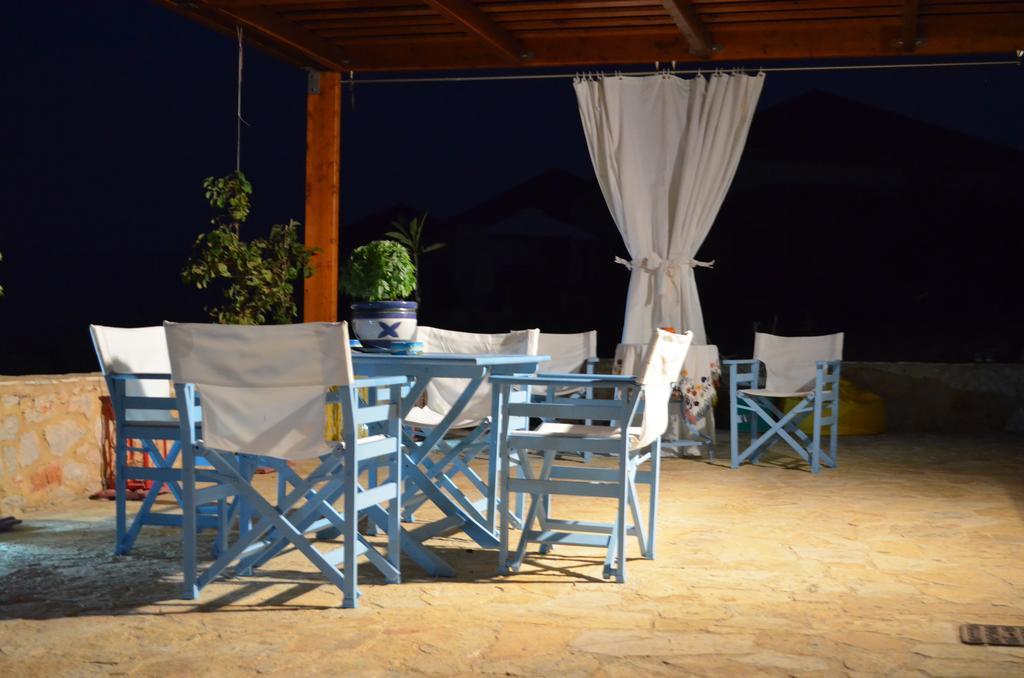Villa Romanza Beach Villa Chalki Town Bilik gambar
