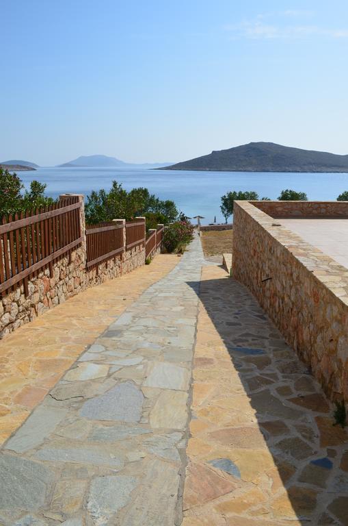 Villa Romanza Beach Villa Chalki Town Luaran gambar